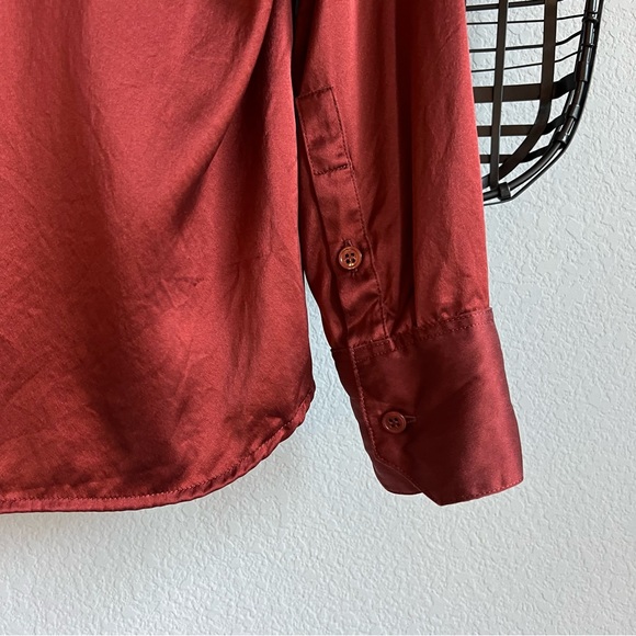 Reformation sky relaxed silk button down top - Picture 8 of 10